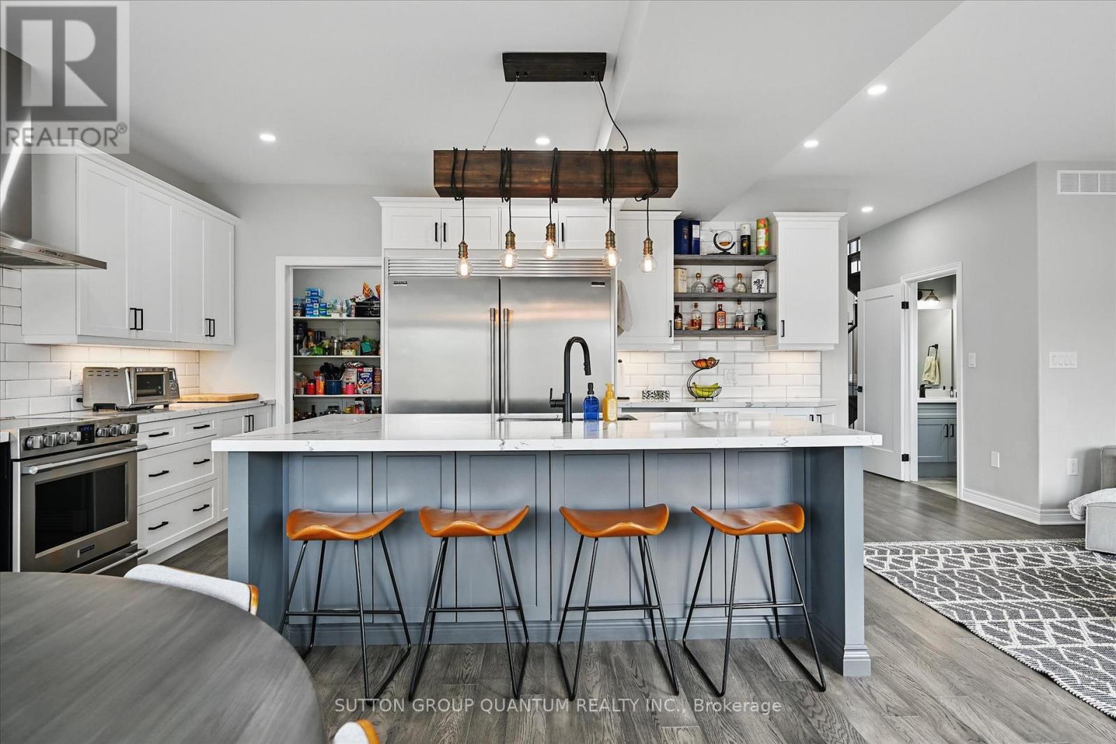 Photo 11 of 63 Berkshire Drive, St Catharines ON