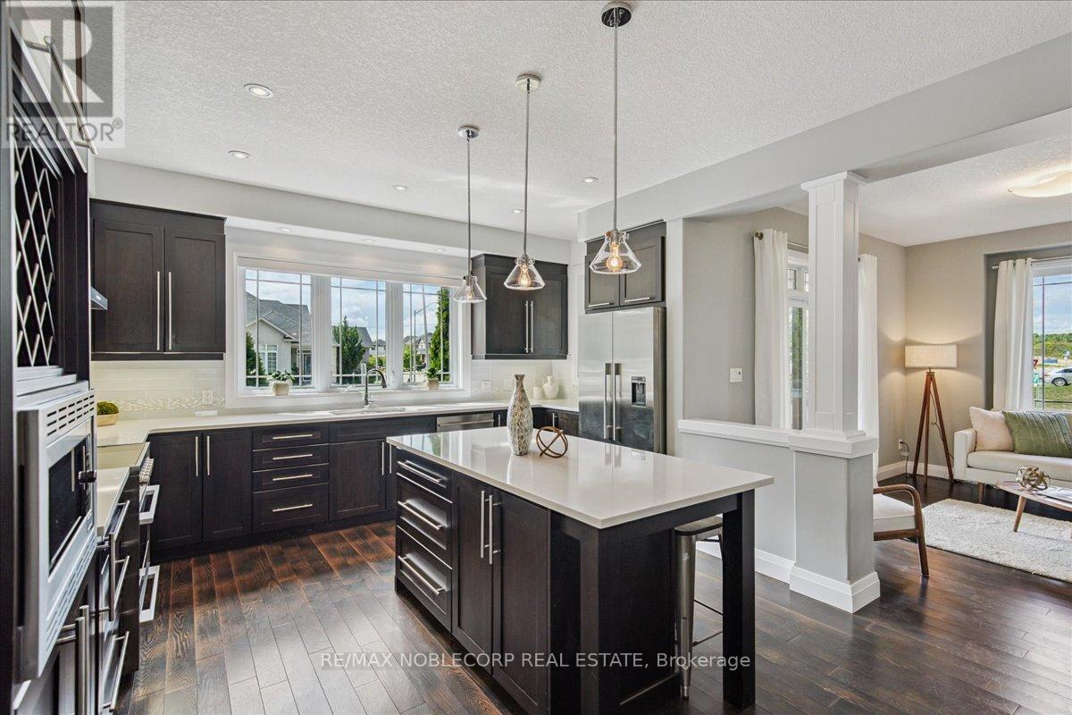 Photo 44 of 232 Maple Bush Drive, Cambridge ON