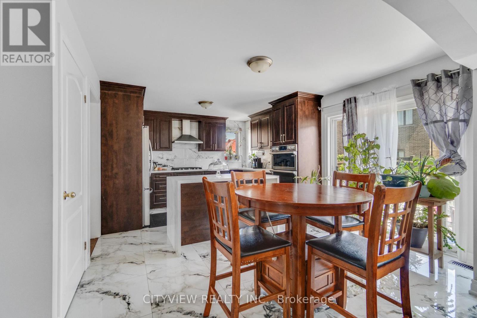 Photo 21 of 48 Nashville Circle, Hamilton ON