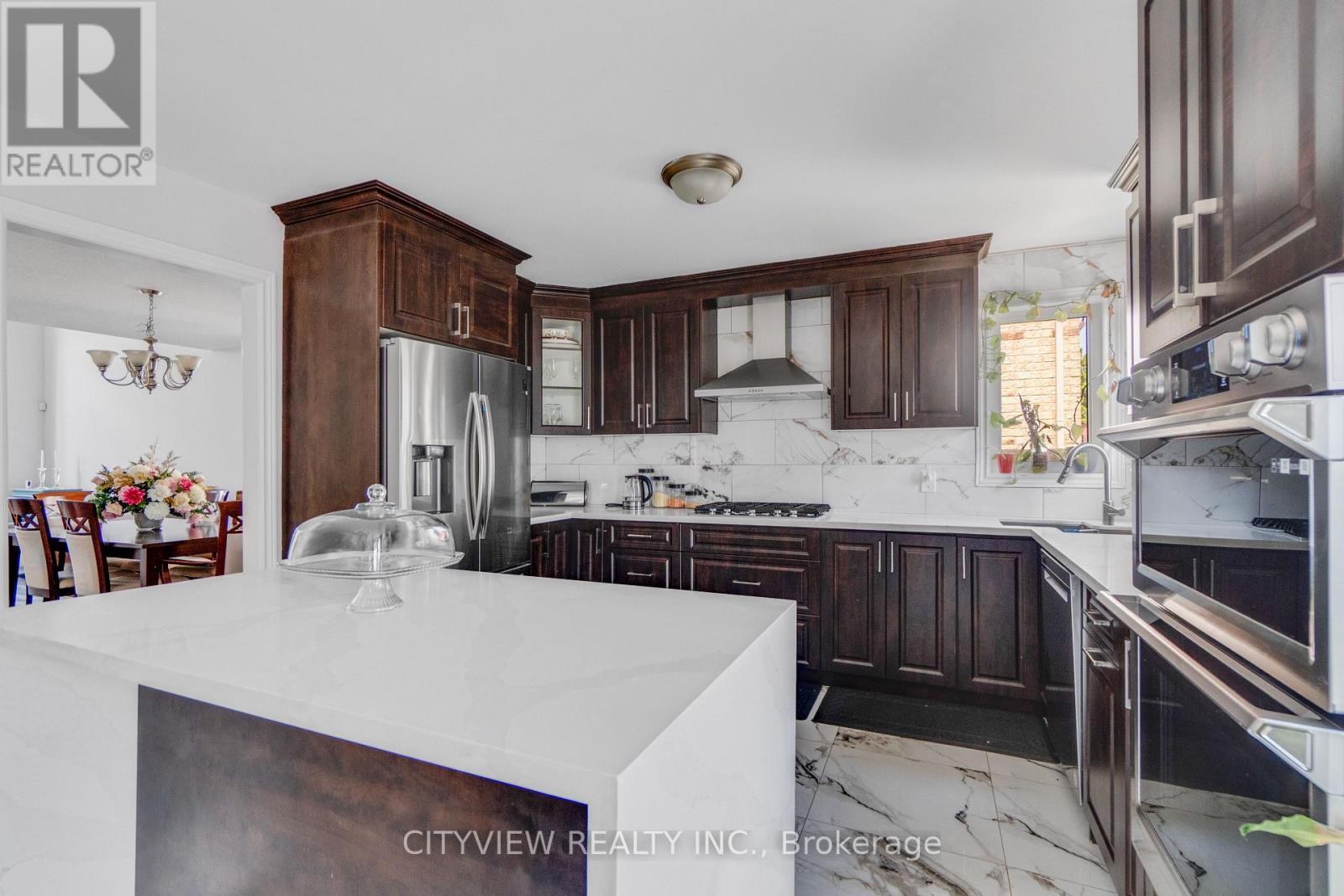 Photo 18 of 48 Nashville Circle, Hamilton ON