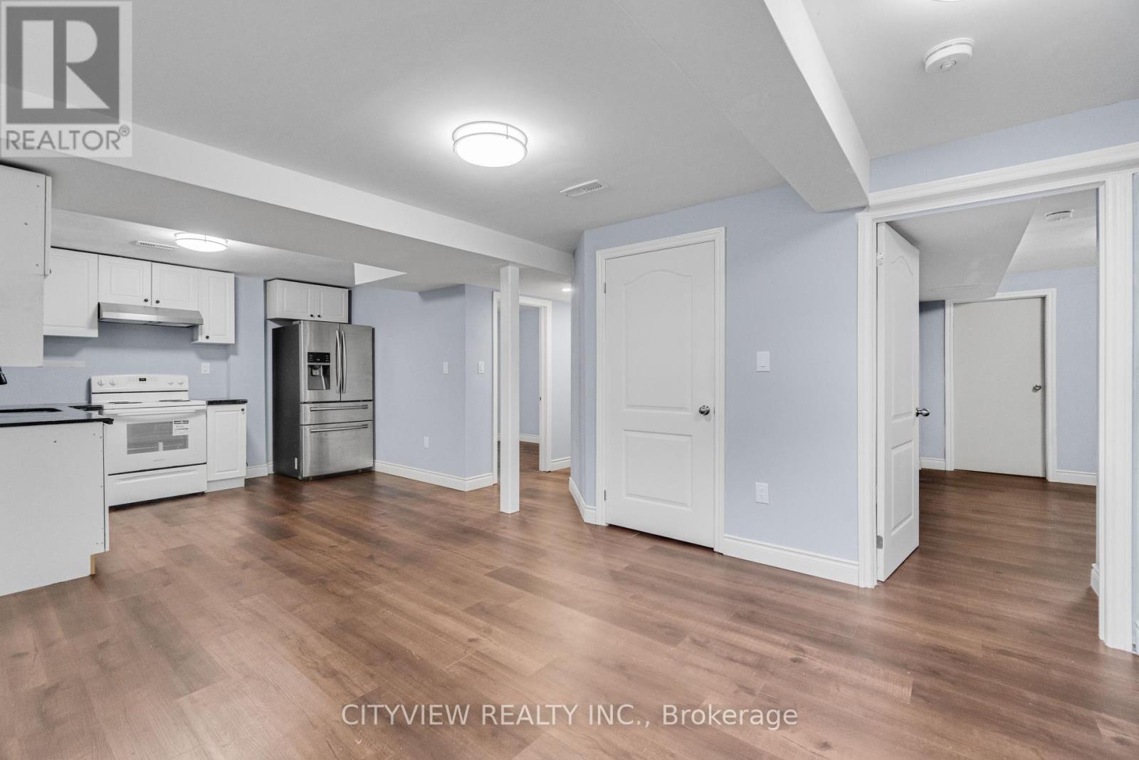 Photo 12 of 48 Nashville Circle, Hamilton ON