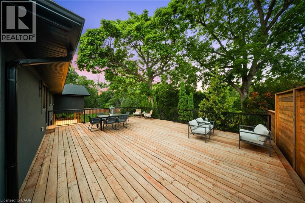 Photo 32 of 201 Trelawn Avenue, Oakville ON