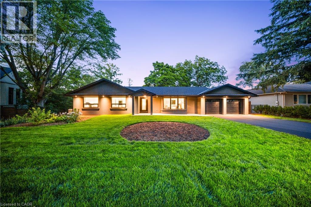 Photo 1 of 201 Trelawn Avenue, Oakville ON
