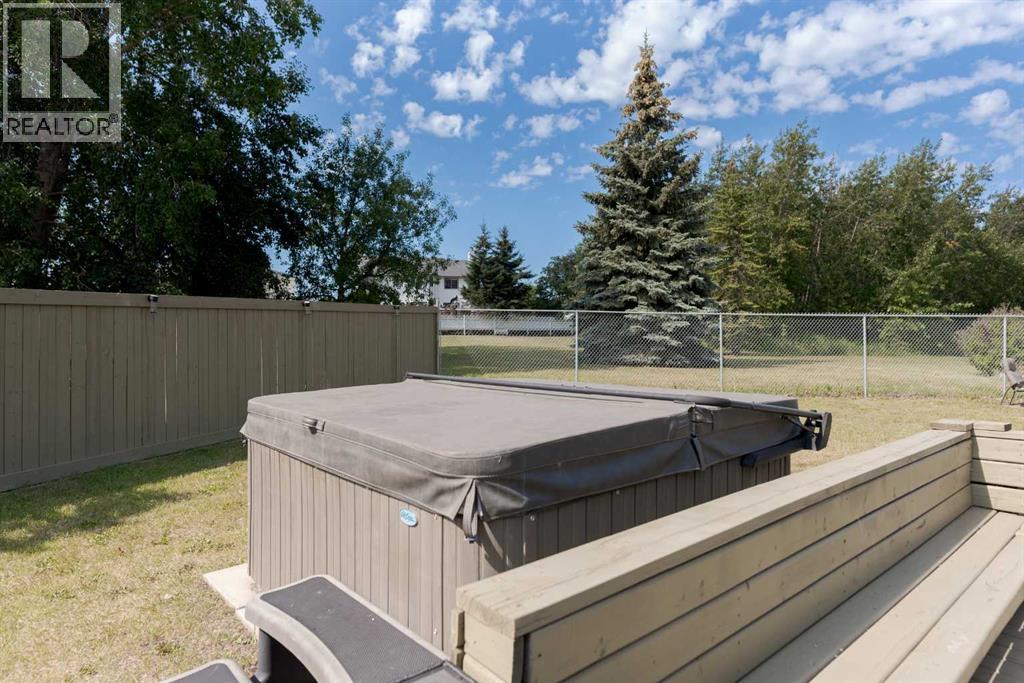 Photo 11 of 120 Gladue Bay, Fort Mcmurray AB