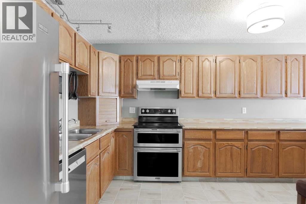 Photo 19 of 120 Gladue Bay, Fort Mcmurray AB