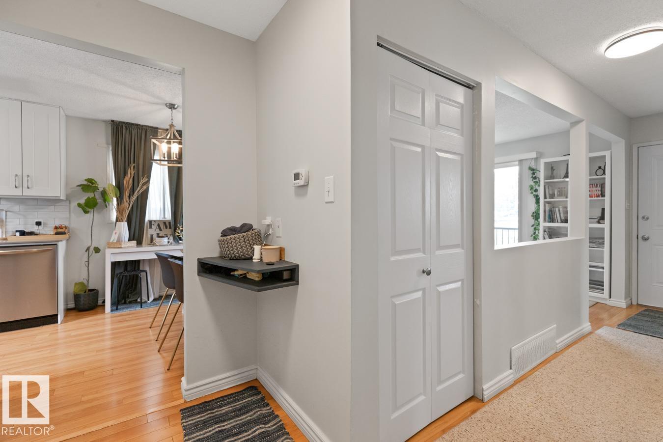 Photo 17 of 8735 92 Av Nw, Edmonton AB