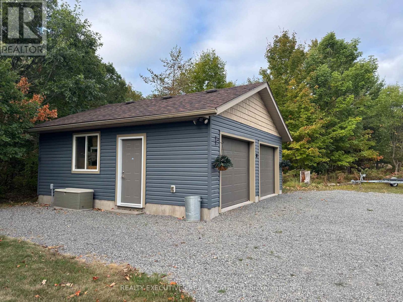 Photo 12 of 836 Narrow Locks Road Nw, Rideau Lakes ON