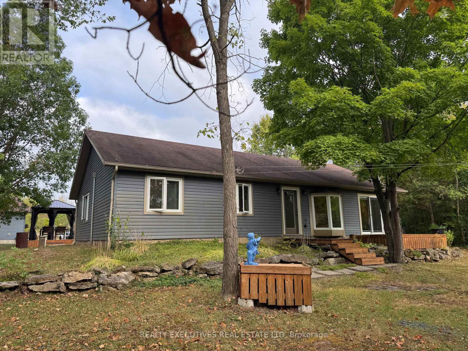 Photo 17 of 836 Narrow Locks Road Nw, Rideau Lakes ON