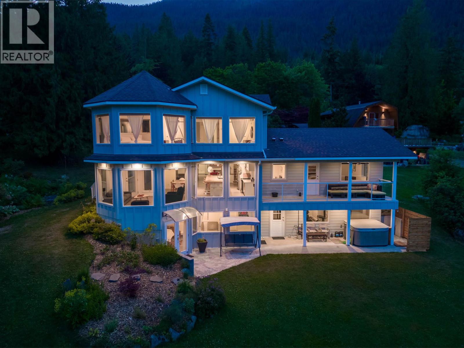 Photo 34 of 4161 Heroux Road, Nelson BC
