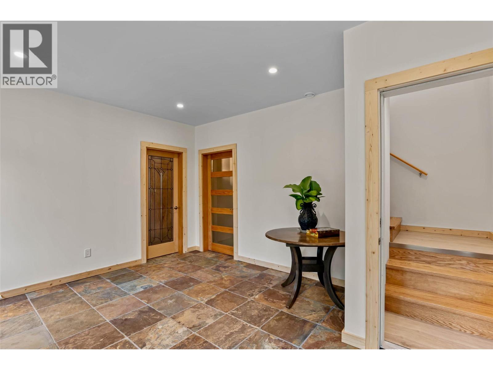  4141 Meadow Creek (Forest Service) Road, Celista