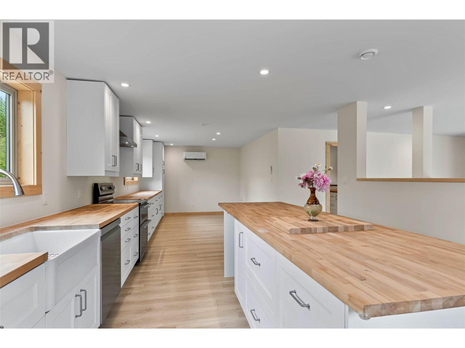  4141 Meadow Creek (Forest Service) Road, Celista