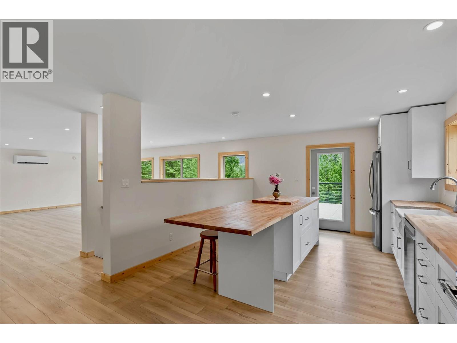  4141 Meadow Creek (Forest Service) Road, Celista