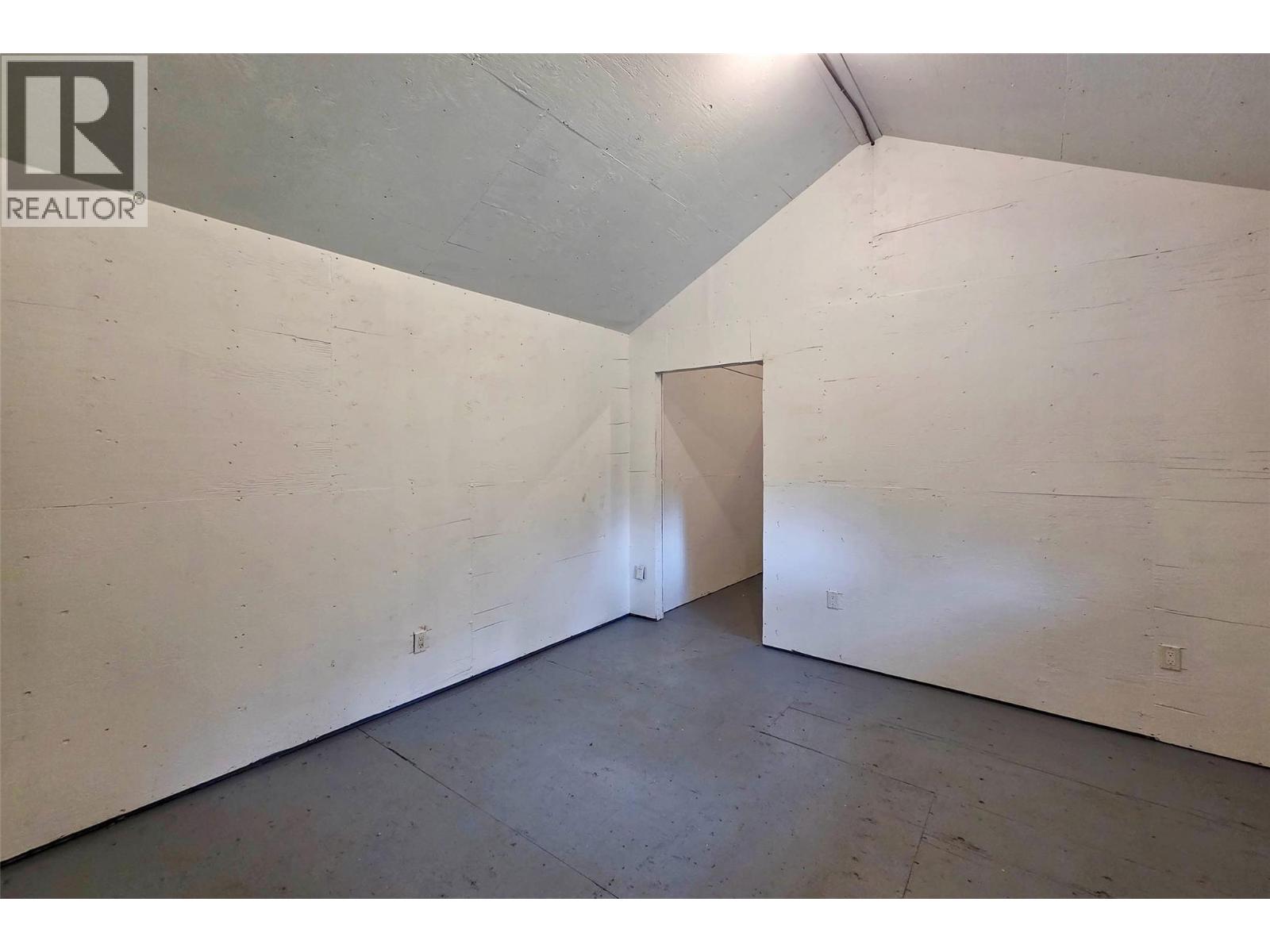  4141 Meadow Creek (Forest Service) Road, Celista