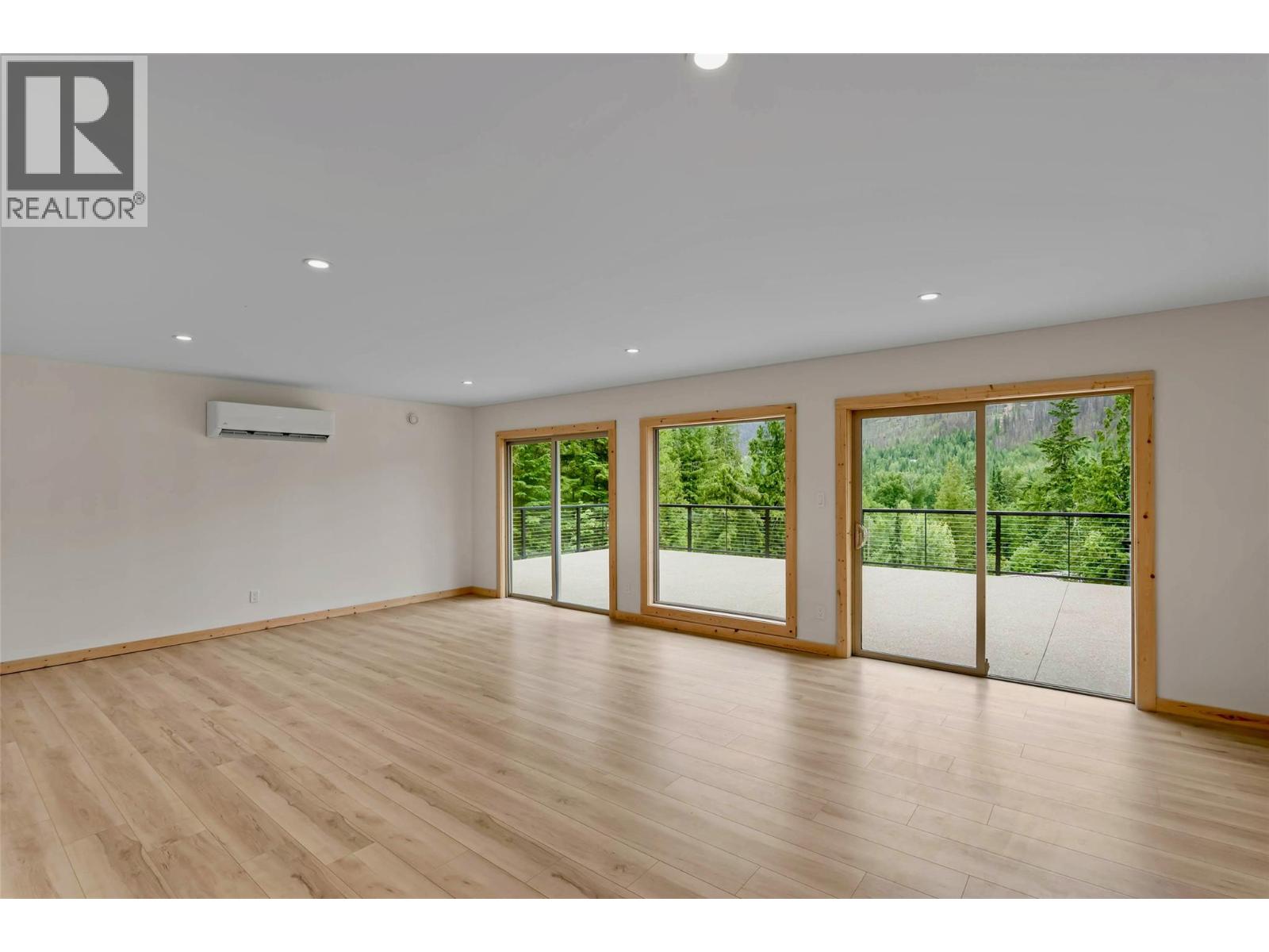  4141 Meadow Creek (Forest Service) Road, Celista