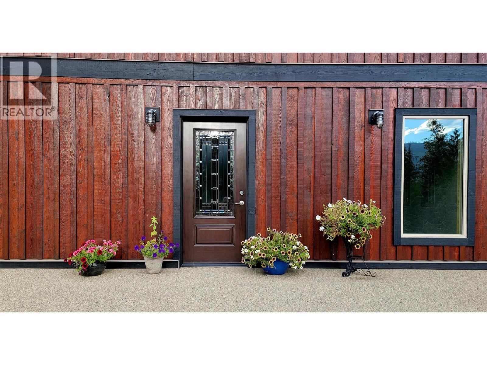  4141 Meadow Creek (Forest Service) Road, Celista