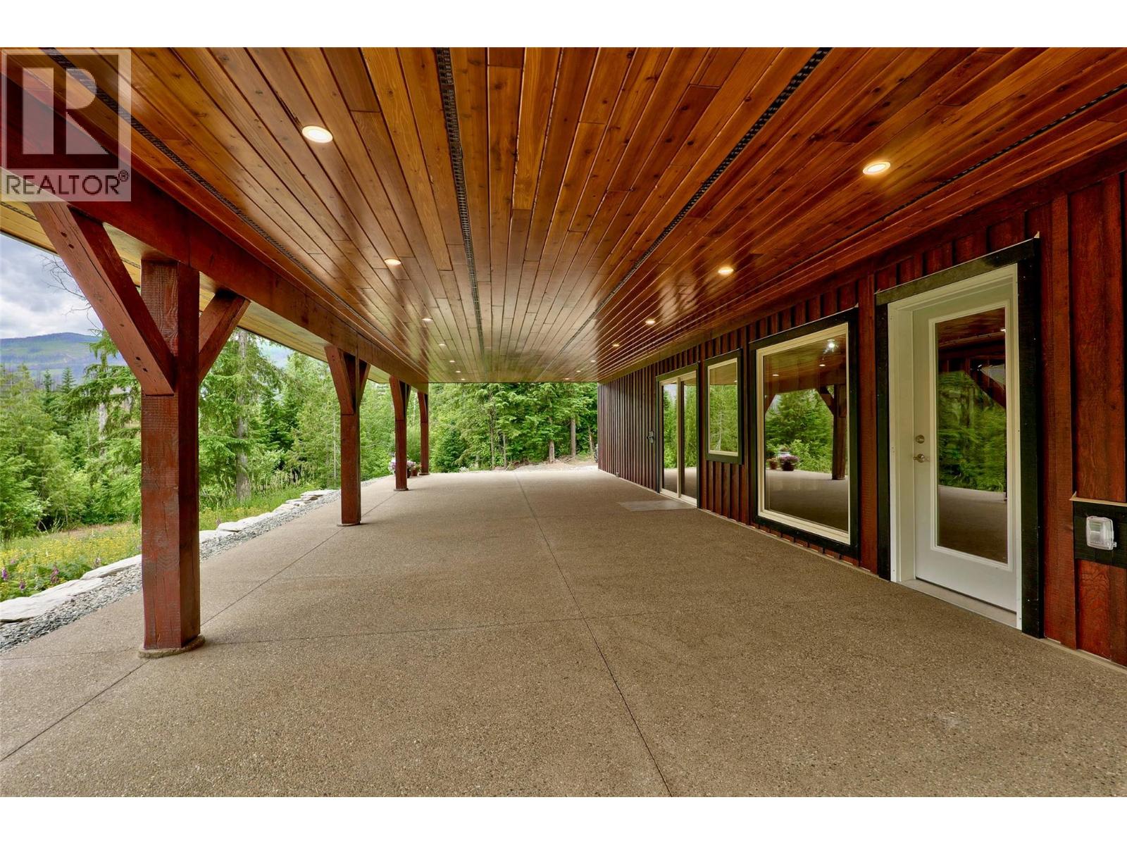  4141 Meadow Creek (Forest Service) Road, Celista