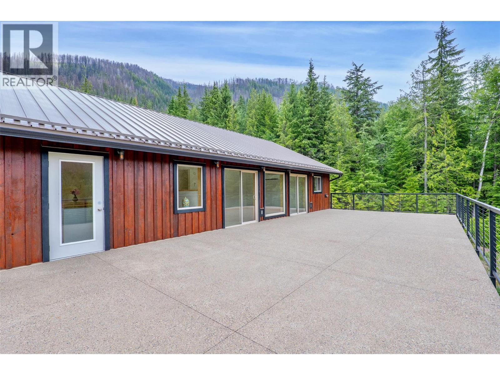  4141 Meadow Creek (Forest Service) Road, Celista