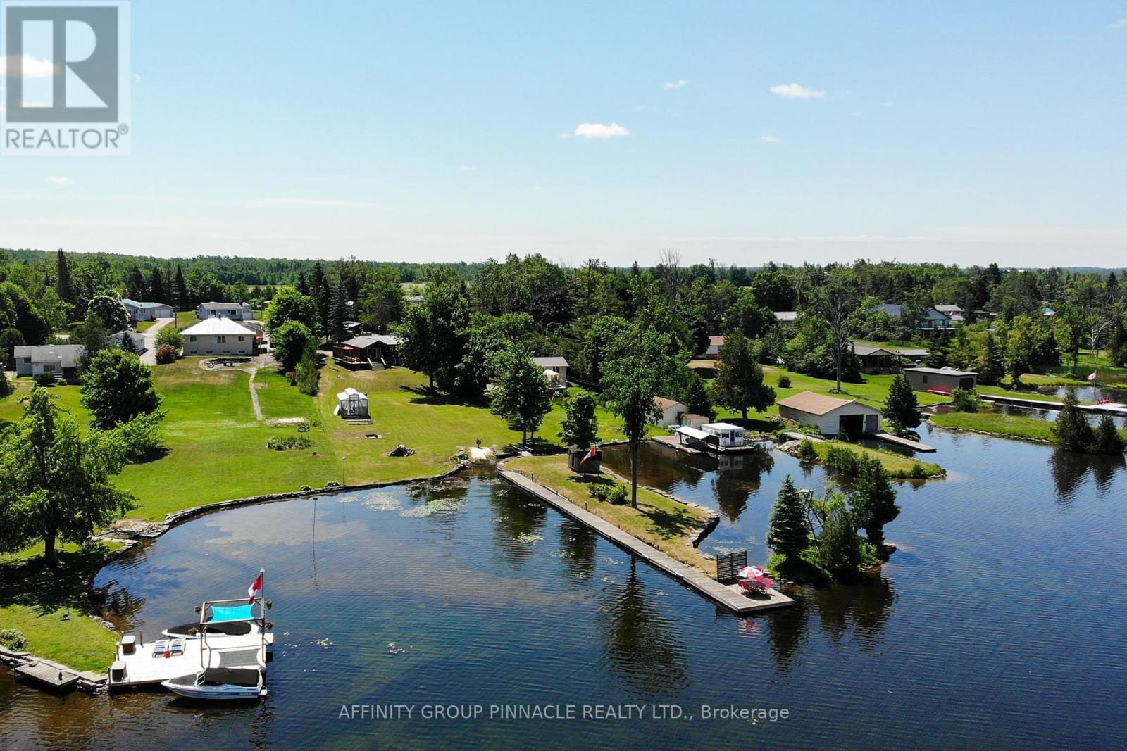 Photo 3 of 63 Robinson Avenue, Kawartha Lakes ON