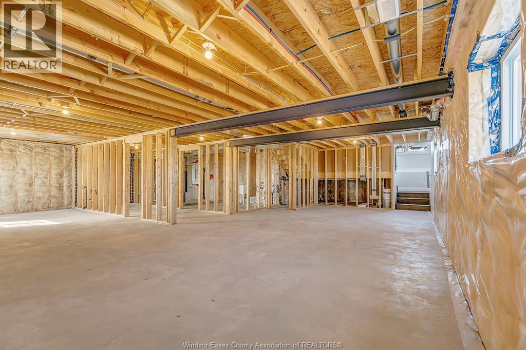 Photo 4 of 123 Kingsbridge Drive, Amherstburg ON