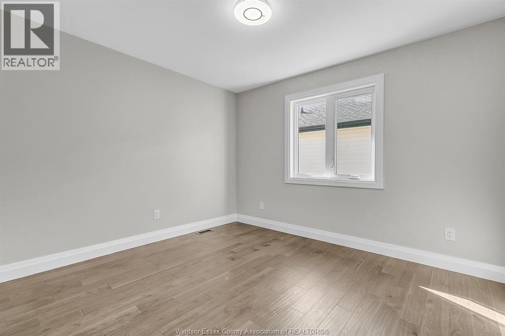 Photo 1 of 123 Kingsbridge Drive, Amherstburg ON