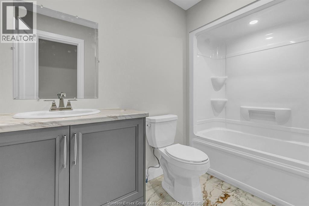 Photo 21 of 123 Kingsbridge Drive, Amherstburg ON
