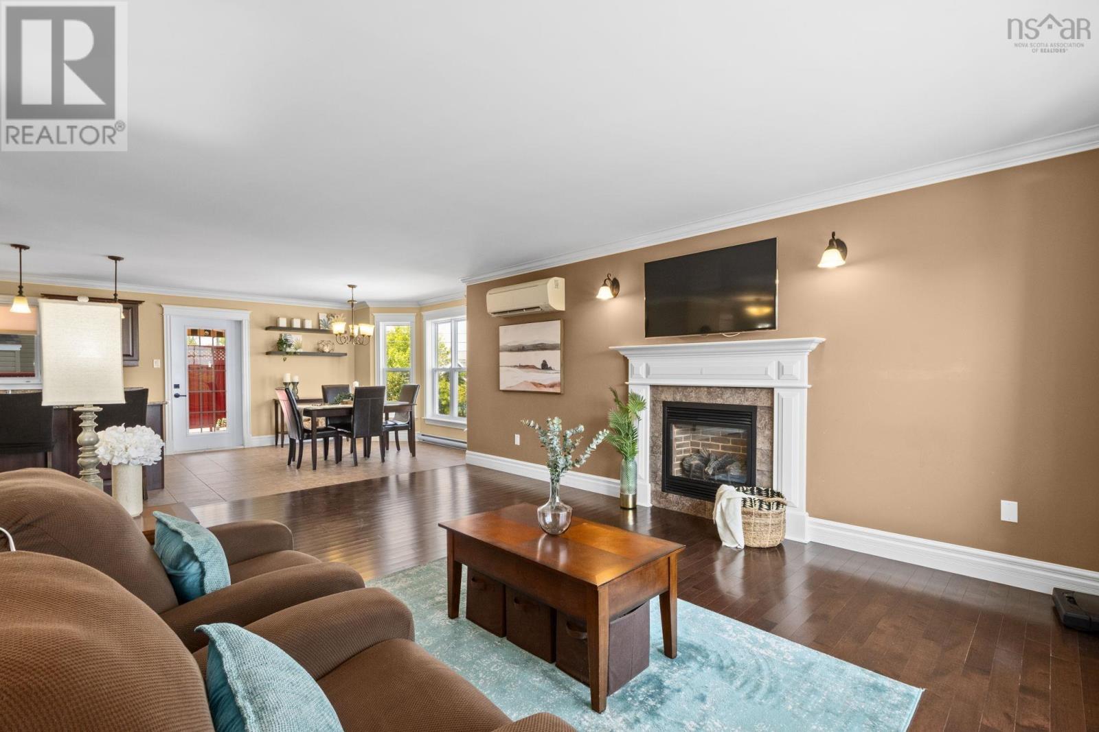 Photo 10 of 5 Lucy Court, Middle Sackville NS