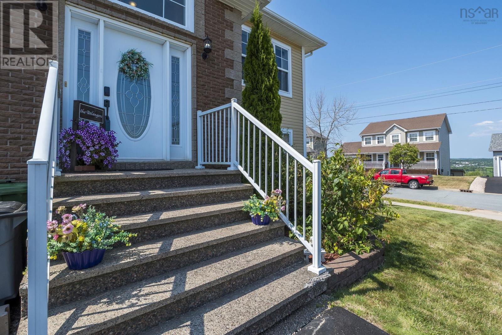 Photo 1 of 5 Lucy Court, Middle Sackville NS