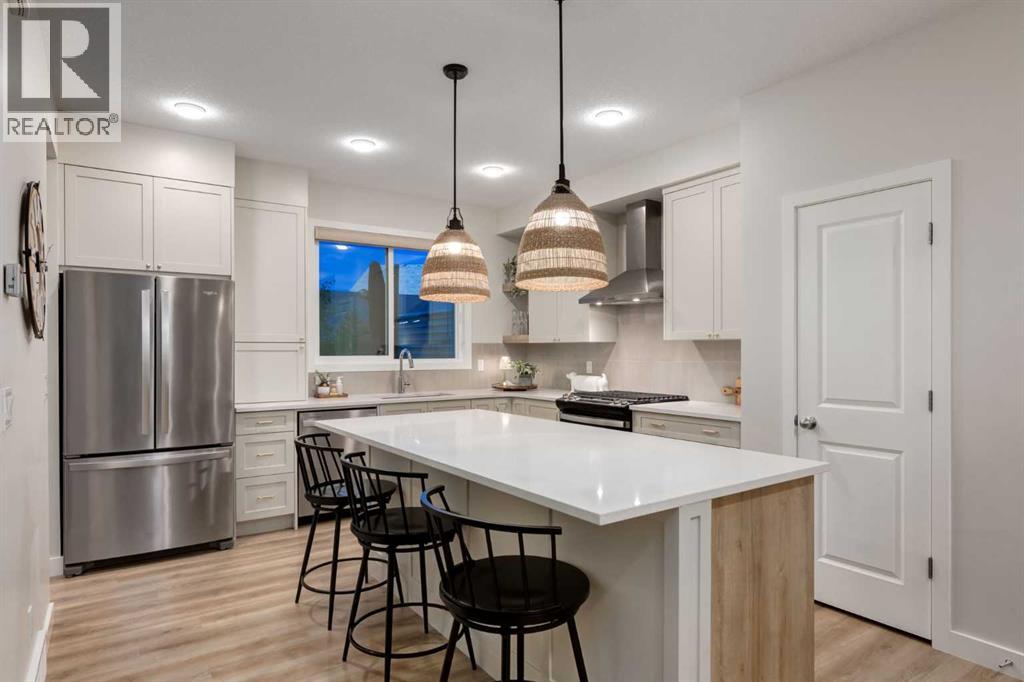 Photo 9 of 34 Lawrence Green Se, Airdrie AB