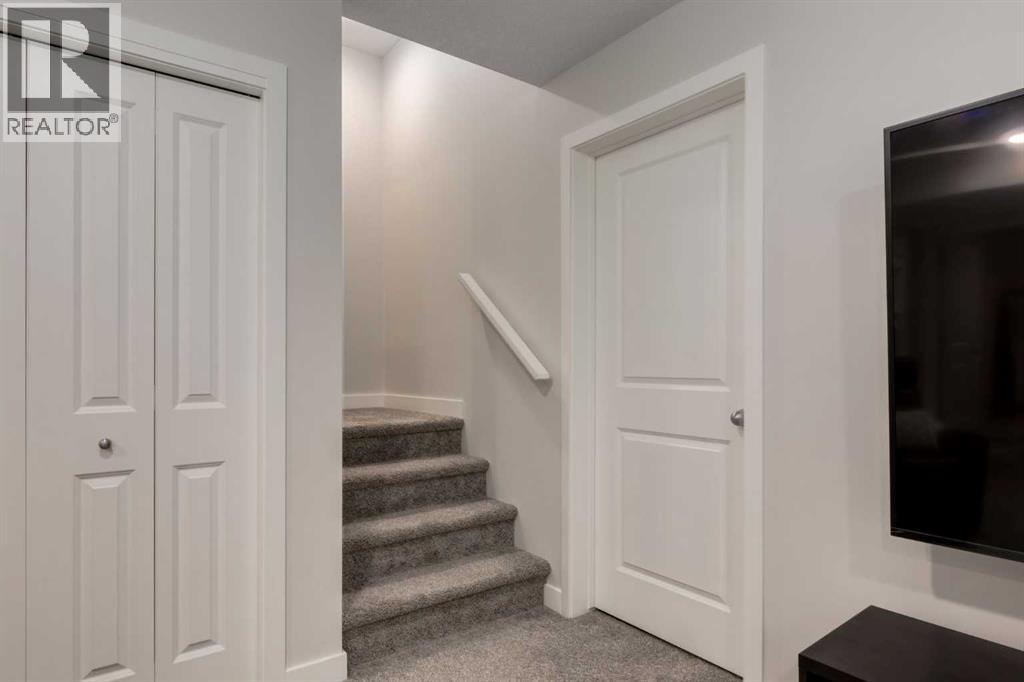 Photo 6 of 34 Lawrence Green Se, Airdrie AB