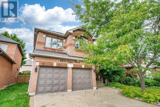 Photo 3 of 6874 Lisgar Drive, Mississauga ON