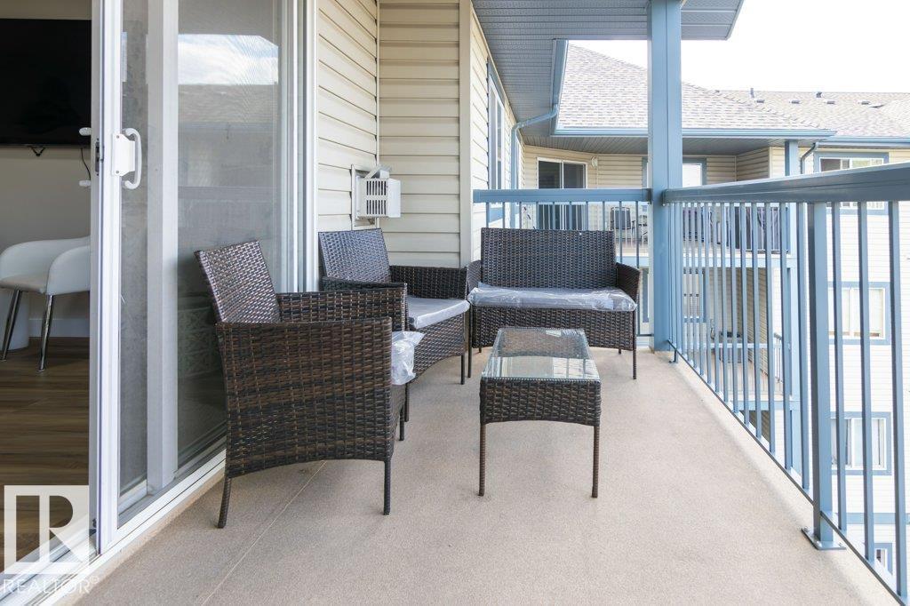 Photo 18 of 417 16303 95 St Nw, Edmonton AB