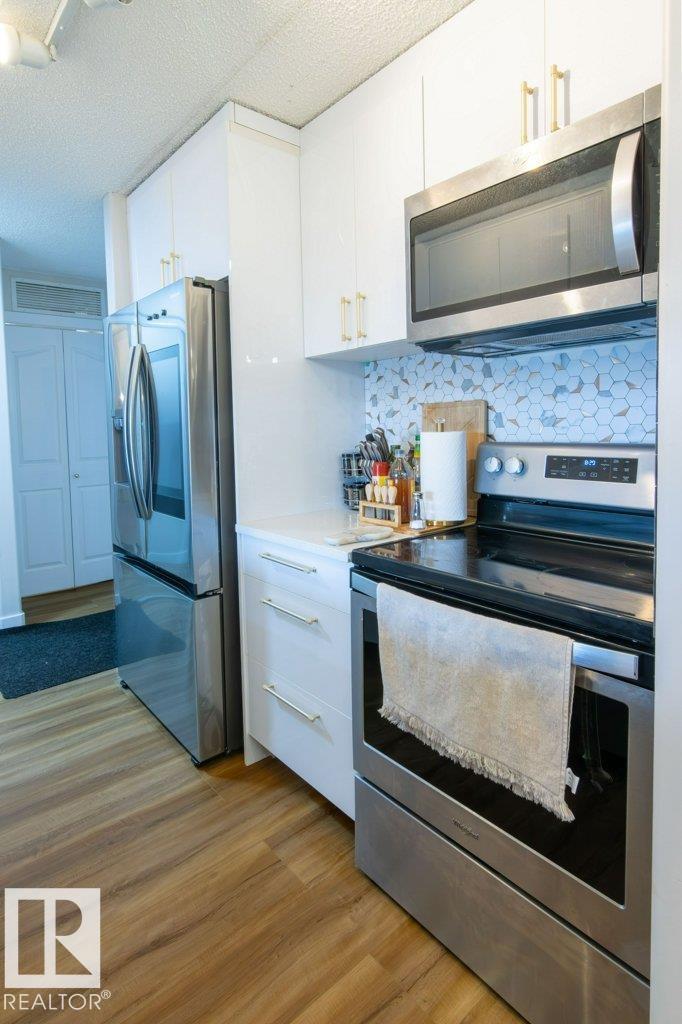 Photo 8 of 417 16303 95 St Nw, Edmonton AB