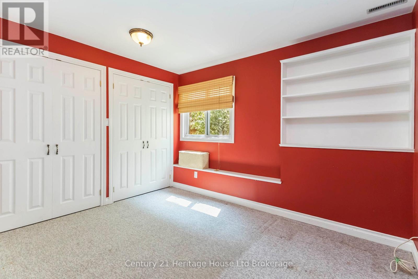 Photo 30 of 739 Thornwood Drive, London North ON