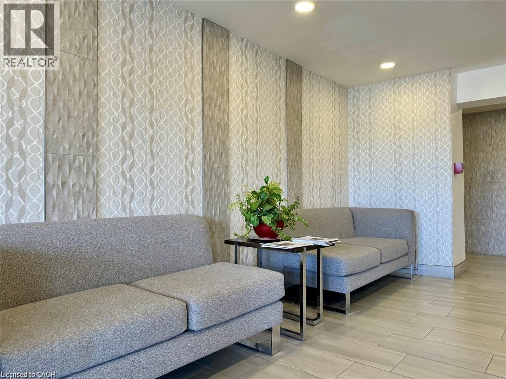 Photo 4 of 1100 Courtland Avenue E Unit 808, Kitchener ON