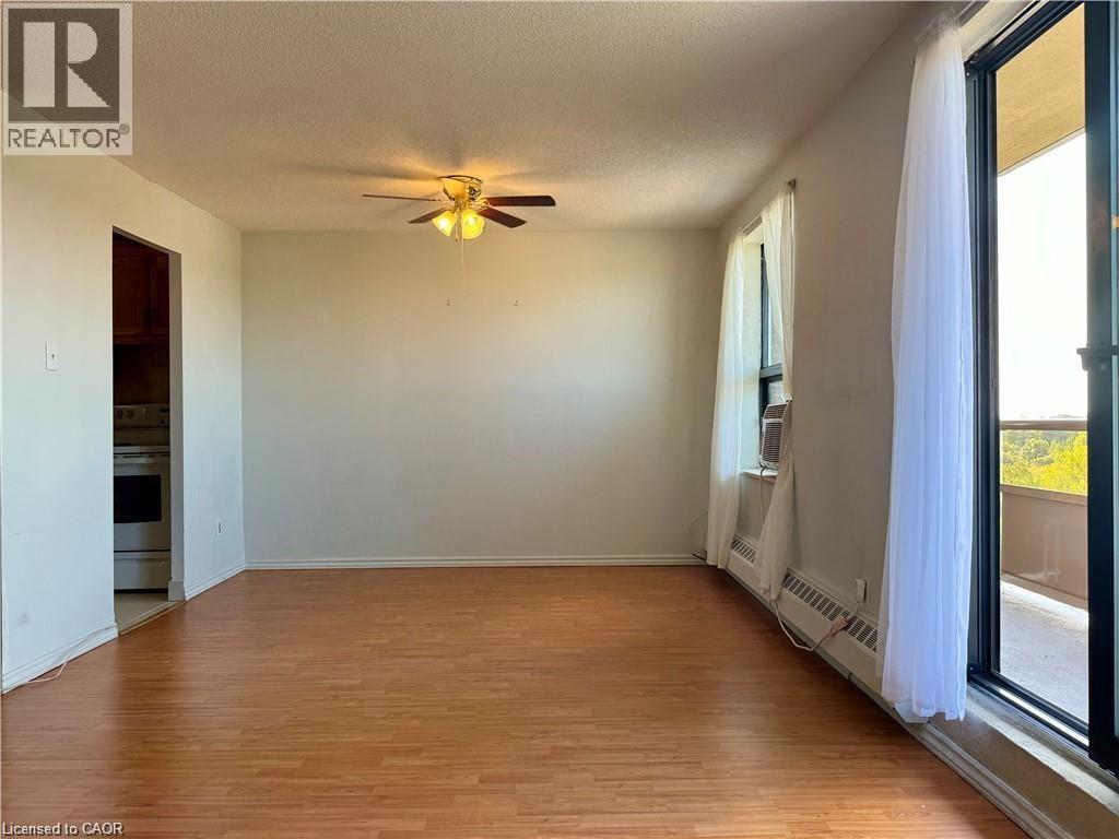Photo 15 of 1100 Courtland Avenue E Unit 808, Kitchener ON