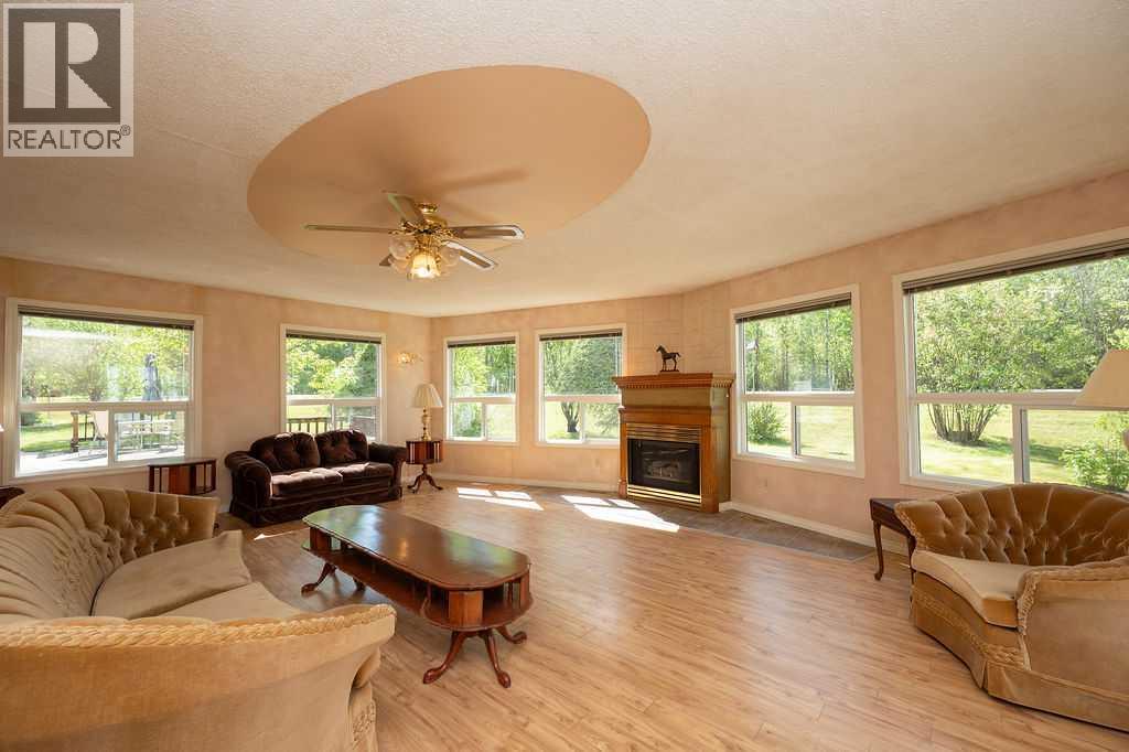 Photo 6 of 382 Birch Road, Mewatha Beach AB