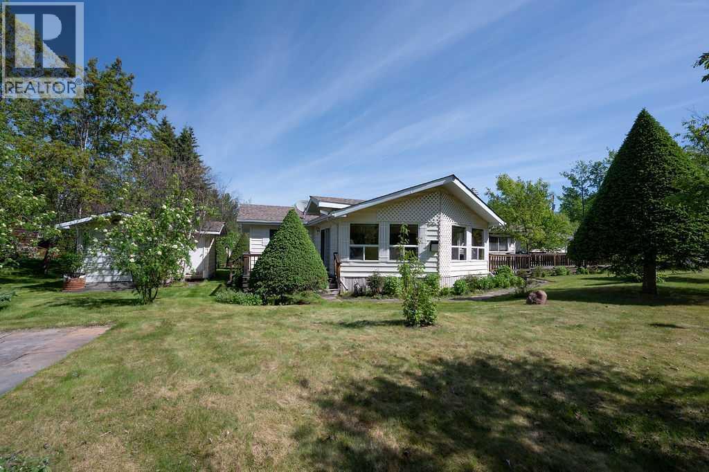 Photo 2 of 382 Birch Road, Mewatha Beach AB