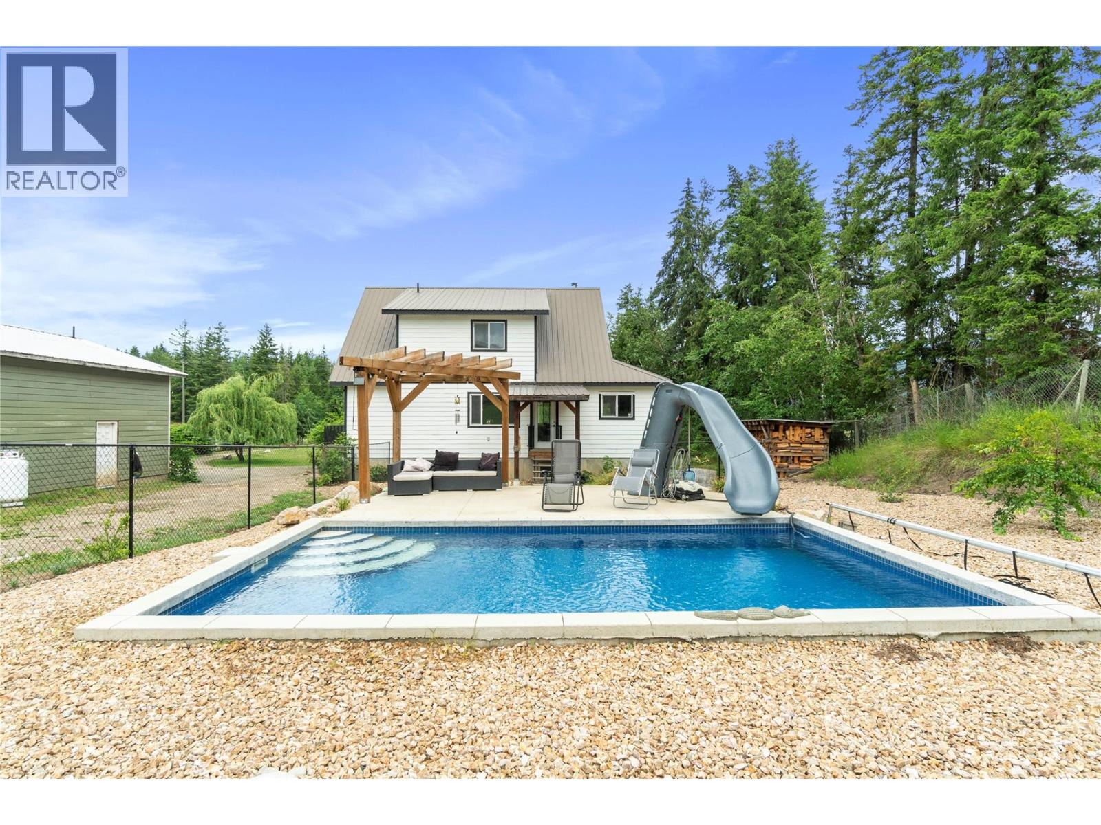 Photo 20 of 4150 20 Avenue Se, Salmon Arm BC