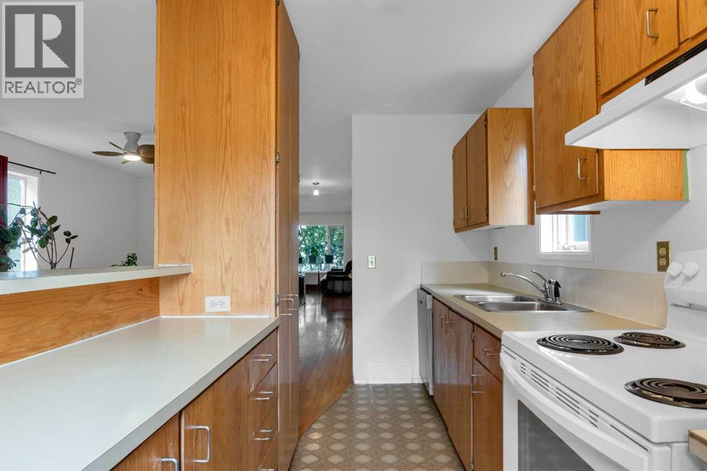 Photo 36 of 2119 17 A Street Sw, Calgary AB