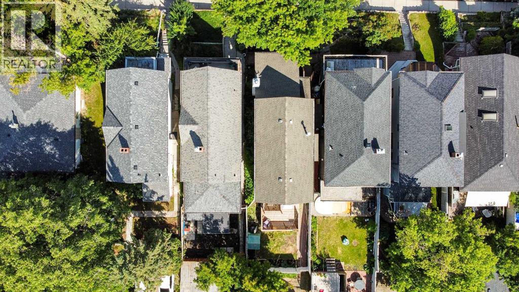 Photo 12 of 2119 17 A Street Sw, Calgary AB
