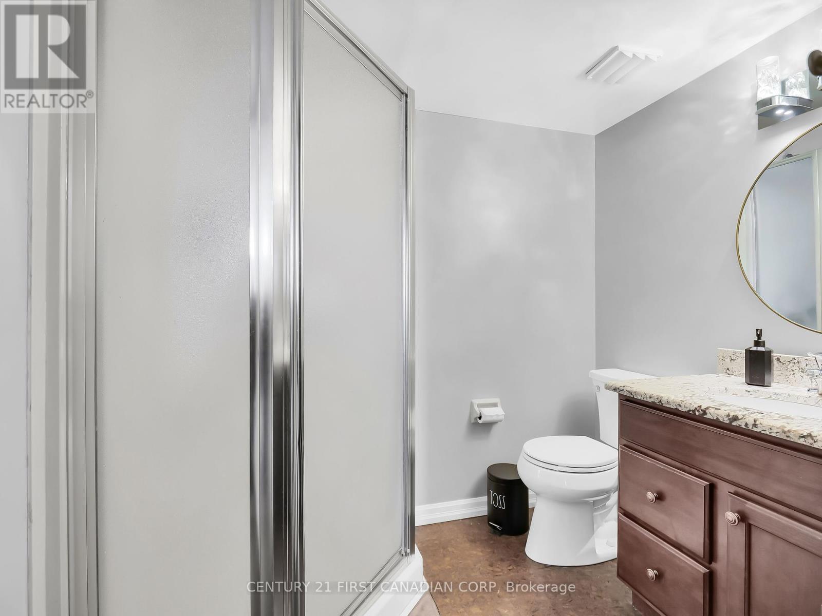 Photo 39 of 187 2704 Colborne Street Nw, London East ON