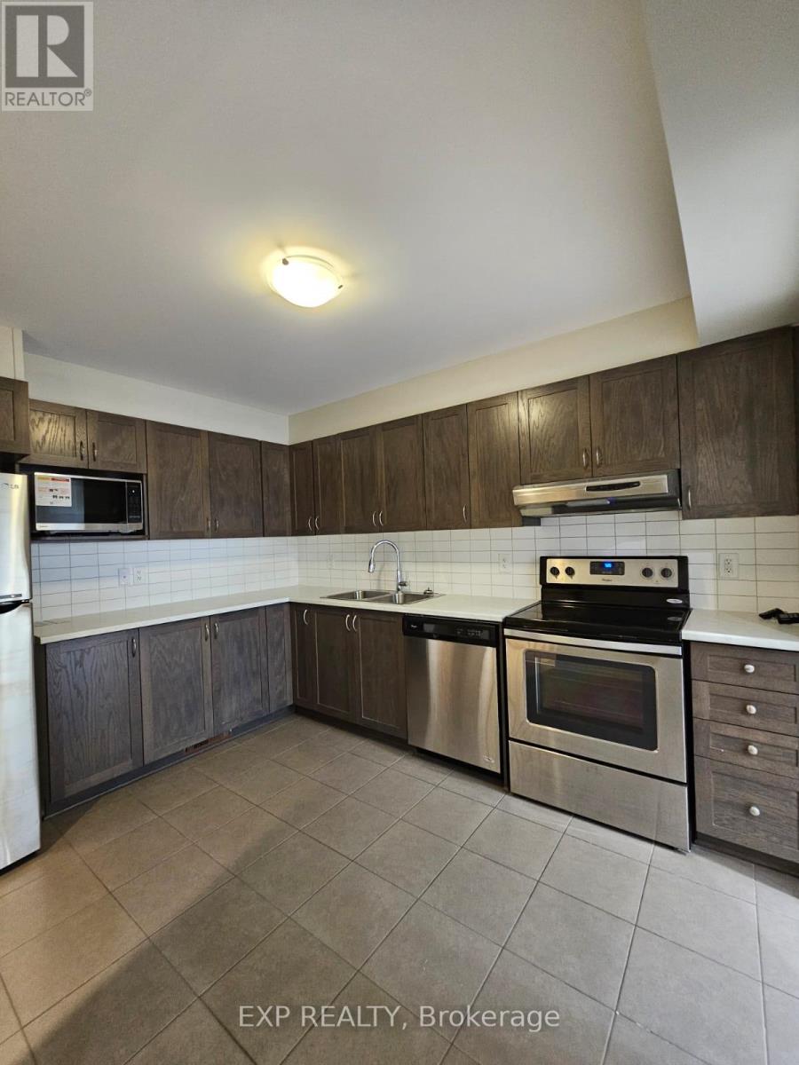 Photo 7 of 213 Halyard Way, Ottawa ON