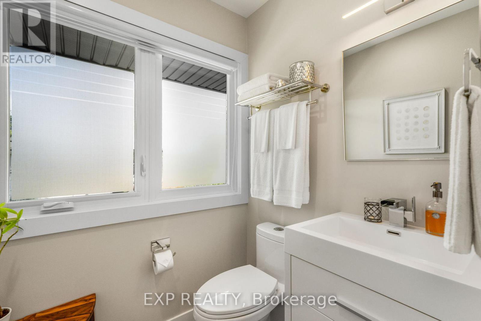 Photo 21 of 1987 Bel Air Drive, Ottawa ON