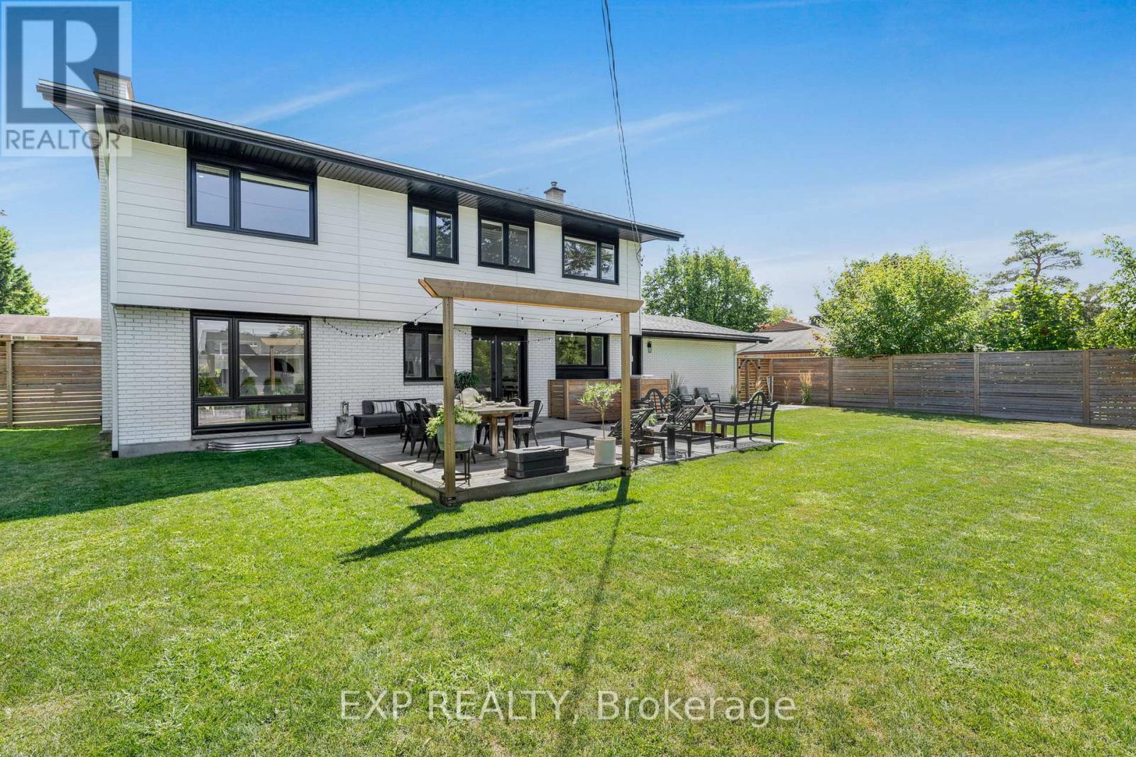 Photo 19 of 1987 Bel Air Drive, Ottawa ON