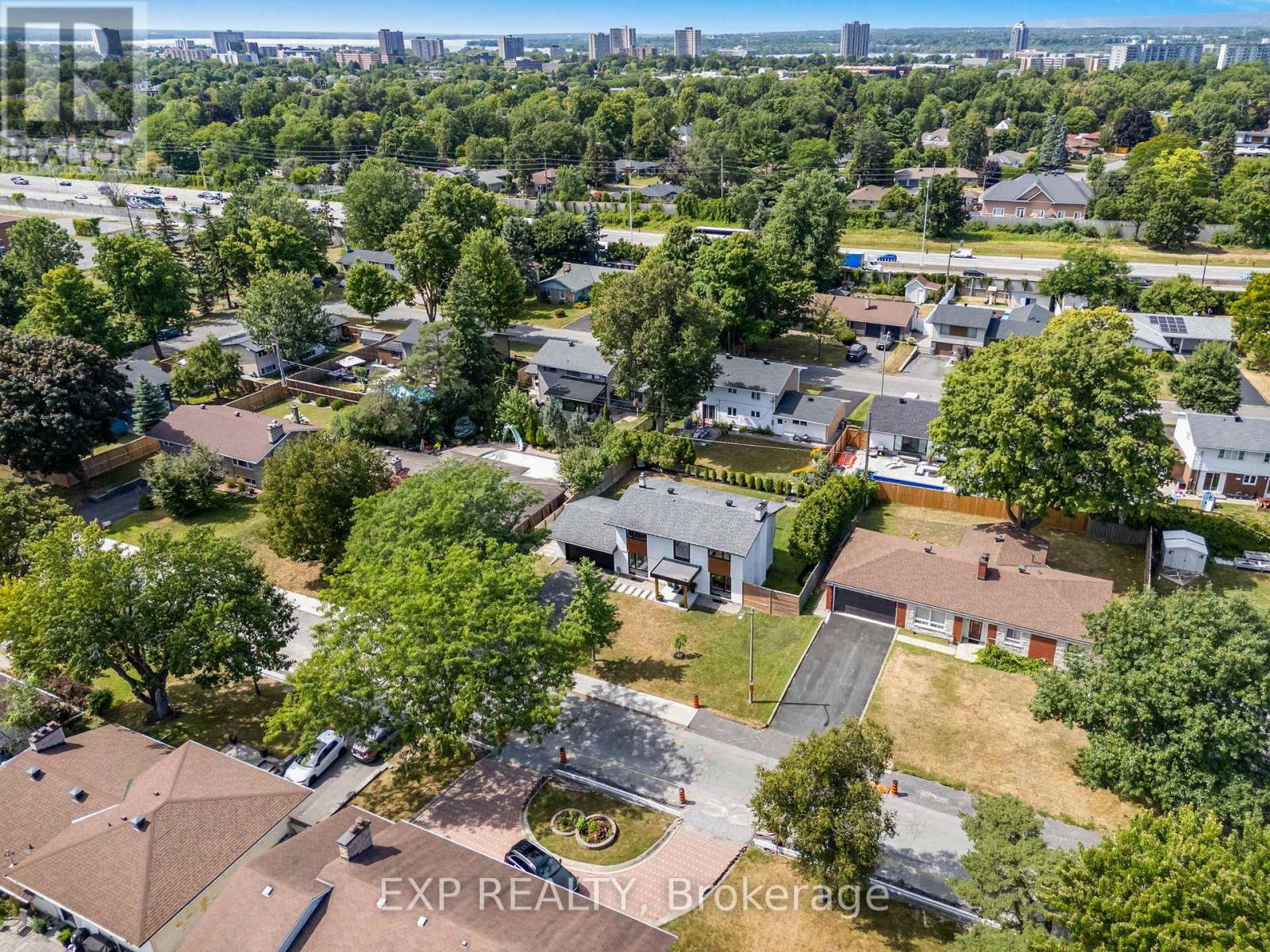 Photo 35 of 1987 Bel Air Drive, Ottawa ON