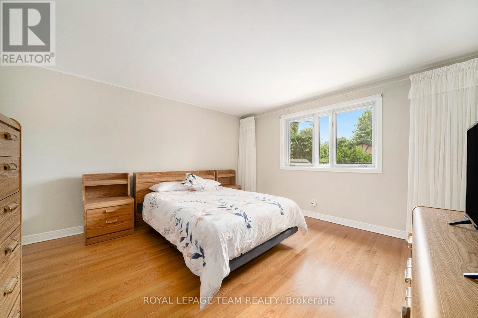 Photo 16 of 367 Ravenhill Avenue, Ottawa ON