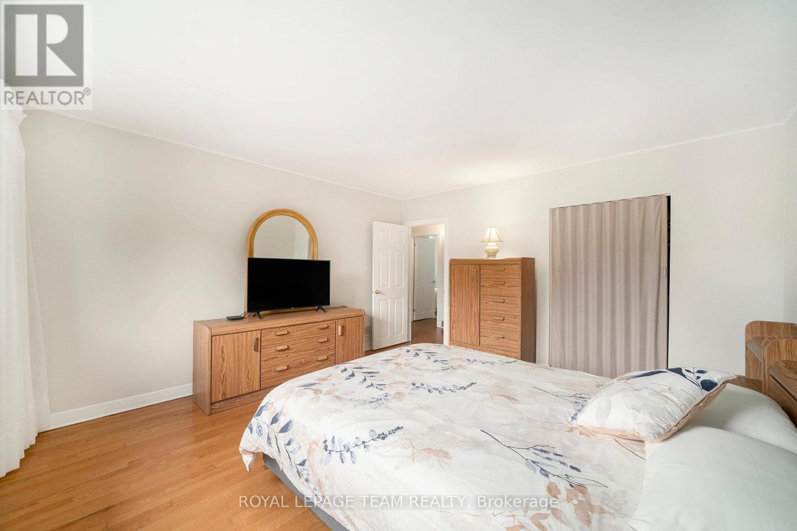 Photo 17 of 367 Ravenhill Avenue, Ottawa ON