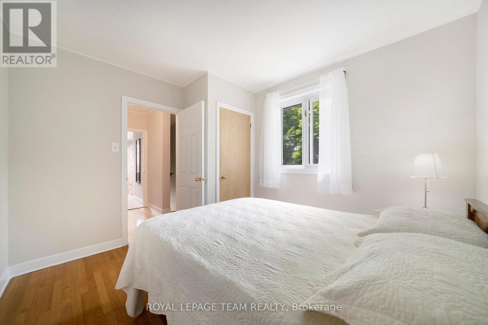 Photo 23 of 367 Ravenhill Avenue, Ottawa ON