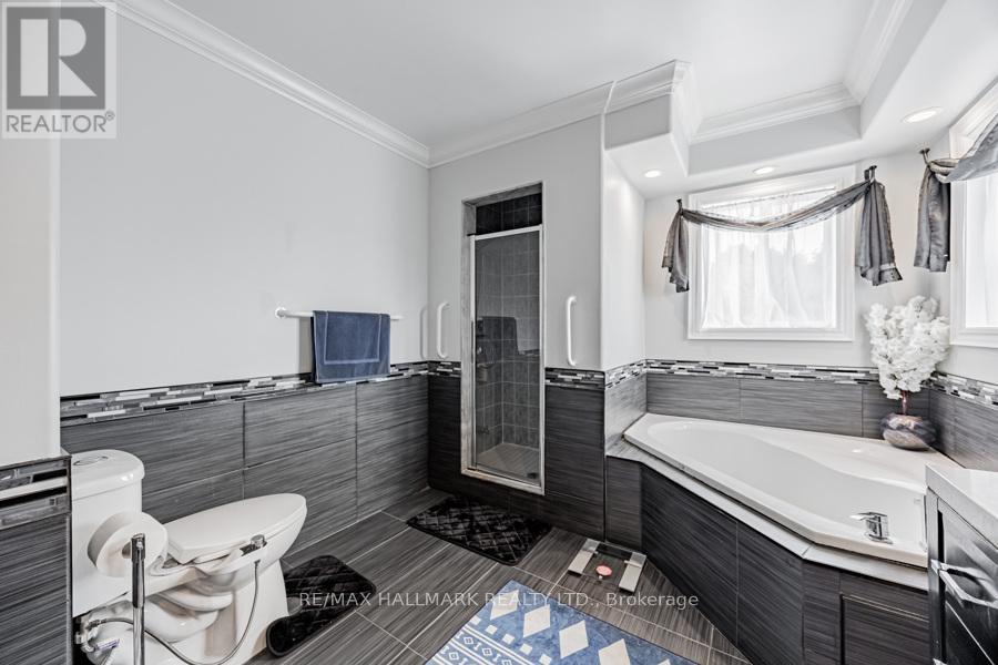 Photo 19 of 1109 Keswick Court, Oshawa ON
