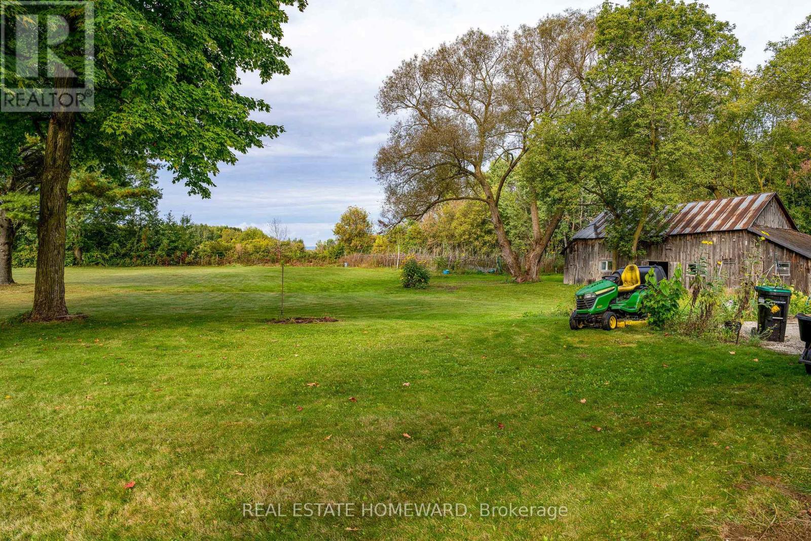Photo 7 of 1602 County Rd 7 Road, Clearview ON